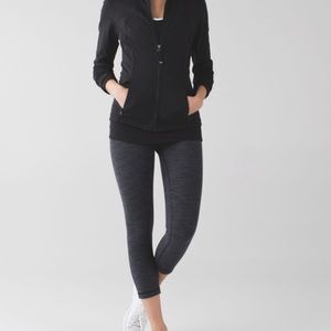 Lululemon Crop Leggings Purple Black Sz 4